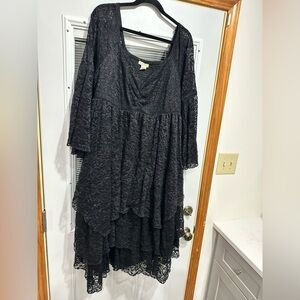 Elegant Black Lace Dress
